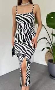 Summer dress with Zebra pattern and elastic waist - Image 2
