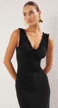 Black ruffle V-neck elastic maxi knit dress that fits the body - Image 3