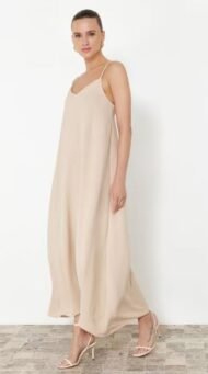 Maxi dress with stone coating and V-neck - Image 3